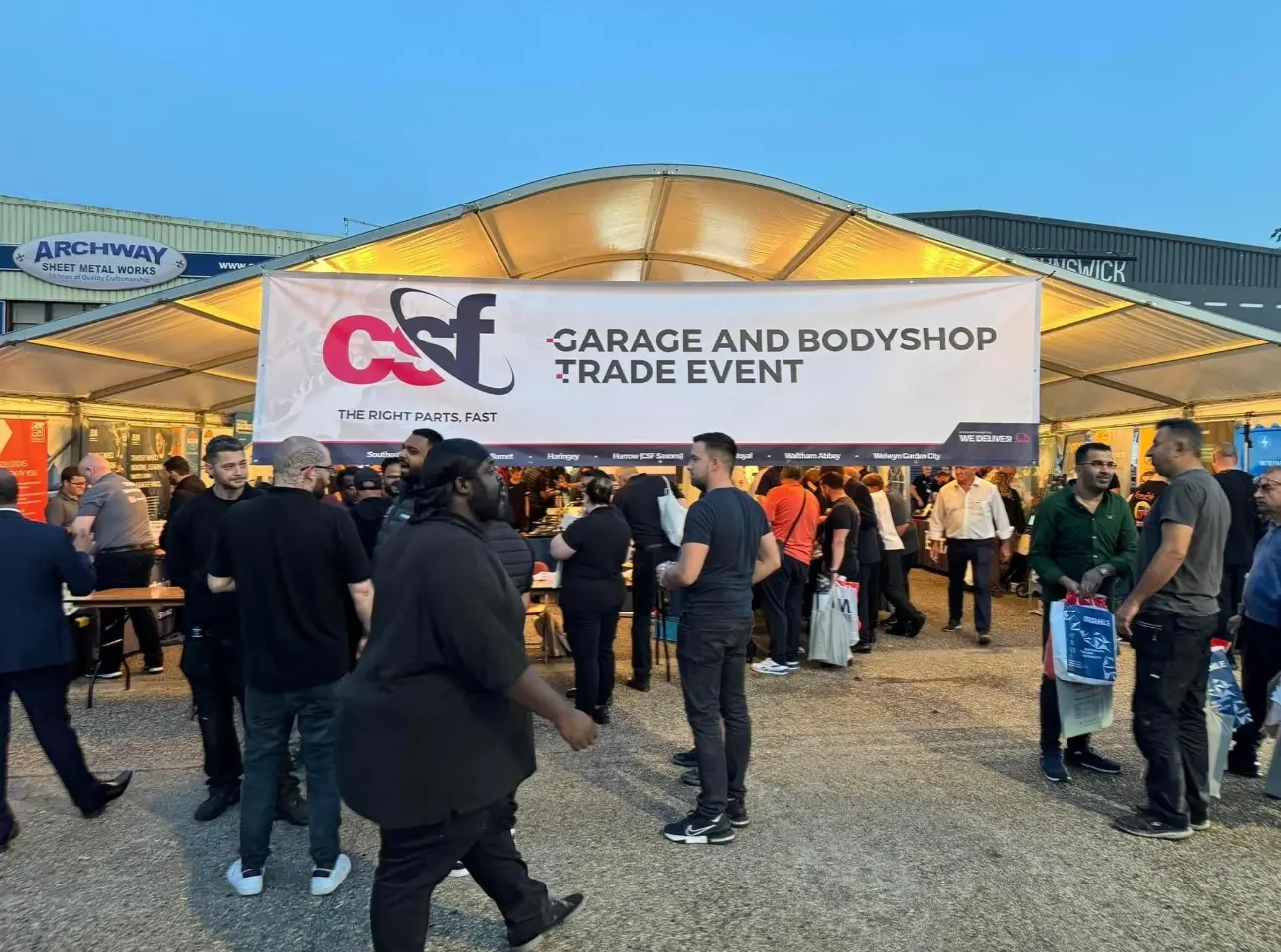 IMG_6577 Visitors arriving at the CSF Garage and Bodyshop Trade Event